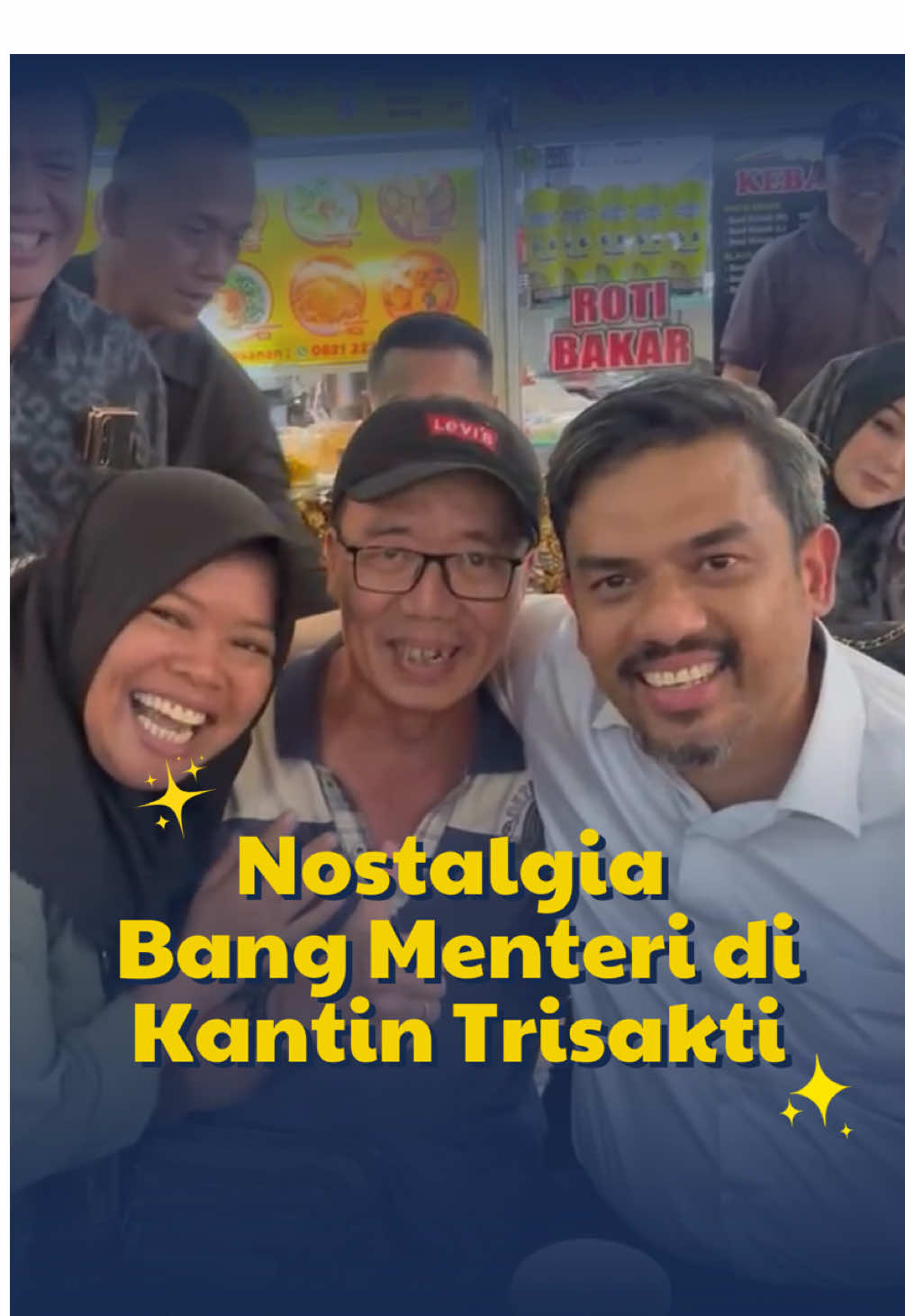 Bang Menteri abis nostalgia nih! Balik lagi ke kantin Universitas Trisakti, tempat kenangan masa kuliah dulu.  Kira-kira menu favorit Bang Menteri apa ya waktu jadi mahasiswa?