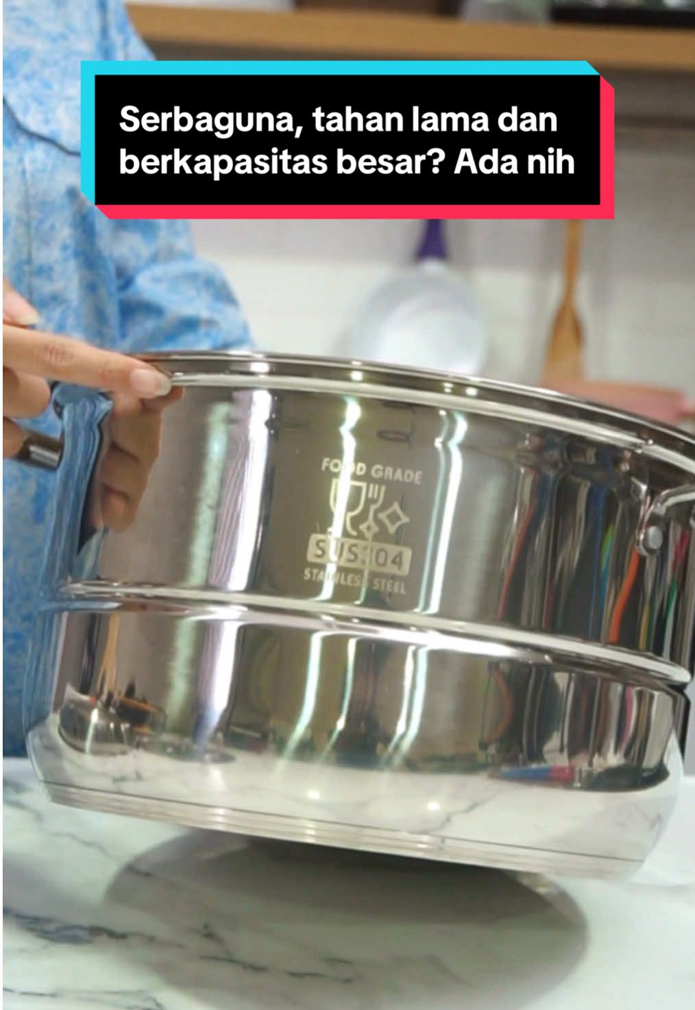 Lagi cari panci kukus yg serbaguna, tahan lama, dan berkapasitas besar?   Ini dia jawabannya, dengan kapasitas besar 10 liter, bahan stainless SUS 304 anti karat, dan kompatibel untuk semua jenis kompor, BOLDe Steamer F1 adalah solusi sempurna untuk masak lebih praktis dan efisien! Cocok untuk kukus, rebus, hingga menghangatkan makanan. Jangan tunggu lagi, dapatkan sekarang juga!  #BOLDeveryday #BOLDeSteamerF1 #PanciSerbaguna #MasakPraktis #PeralatanDapur #StainlessSteel304 #AntiKarat #SmartInductionBottom #MasakLebihMudah #SolusiDapur #PilihanCerdas #KukusMasakRebus