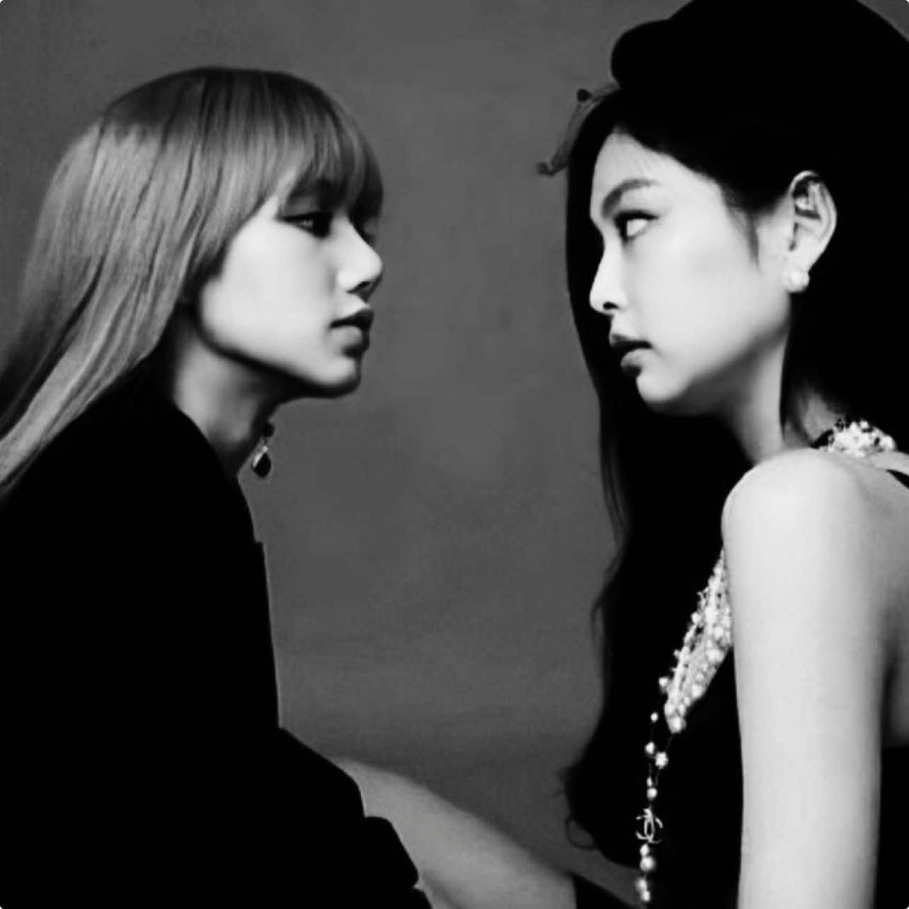 I could…#jennie #jenlisa #lesbian #🇹🇭 #🐈‍⬛ #fyp #lisa #🐥 #d 