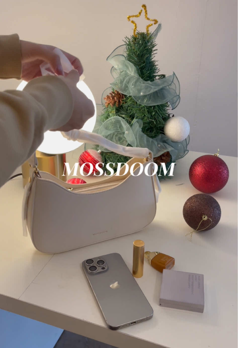 Túi xinh nhà MOSSDOOM ✨✨ @MOSSDOOM VN  #mossdoom #mossdoombag #fyp #xuhuong #viral#viralach #tuixachnu #CapCut 