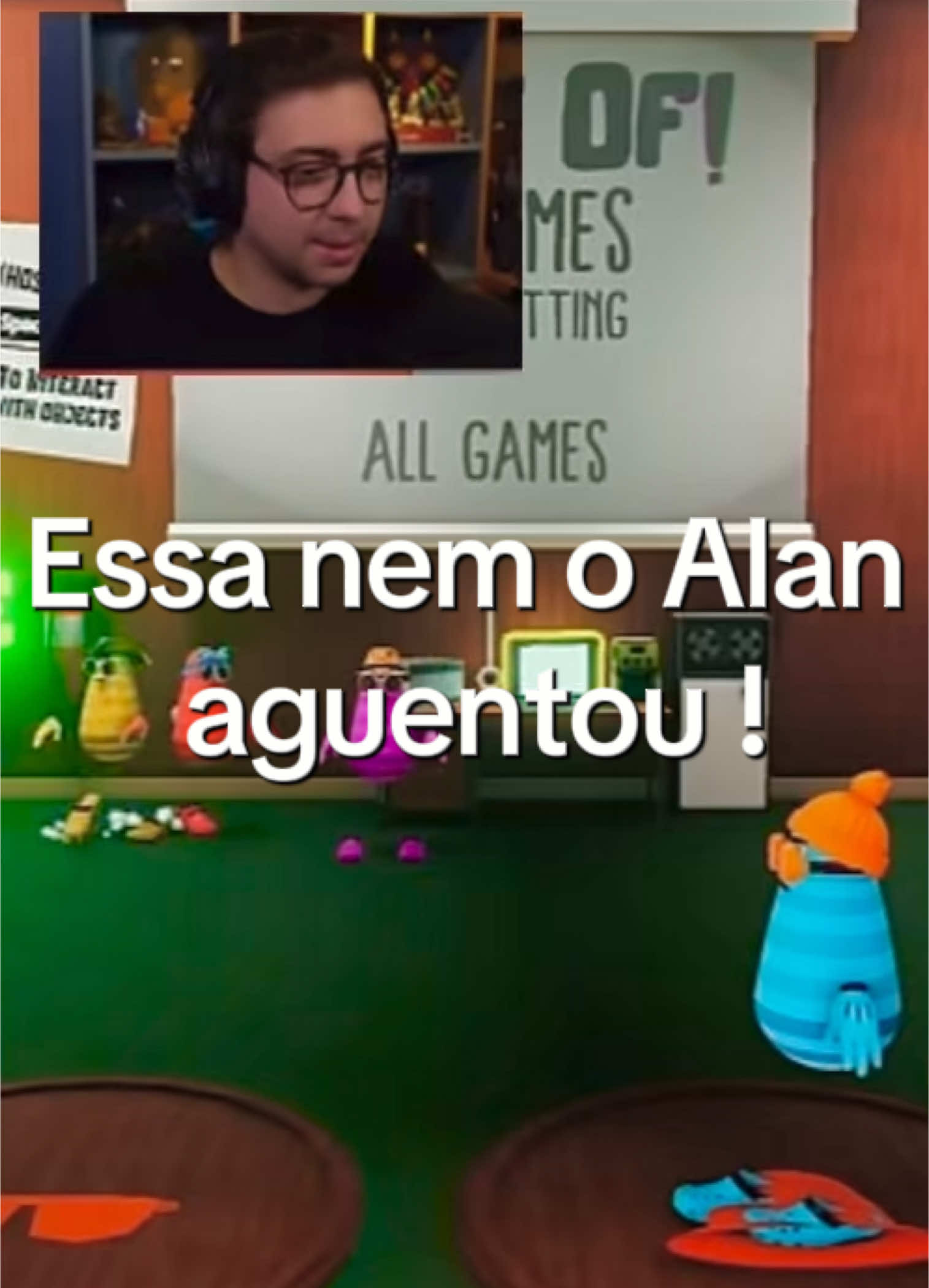 Alanzoka não aguentou o que o Luiz fez em Been There, Won That e caiu na risada! 😂🔥 O que será que ele aprontou dessa vez? Confere aí!  #Alanzoka #Luiz #BeenThereWonThat #HumorGamer #GamesBR #GameplayEngraçada #FYP #ParaVocê #CortesDeLive #GameClipsBR”