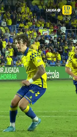 ¡Fábio Silva, 𝐦𝐞𝐣𝐨𝐫 𝐣𝐮𝐠𝐚𝐝𝐨𝐫 𝐬𝐮𝐛-𝟐𝟑 de noviembre en #LALIGAEASPORTS! 🏆⚽ 🤩 ¡Enhorabuena, crack! Fábio Silva, best U23 player of November in #LALIGAEASPORTS! 🏆⚽ 🤩 Congratulations, crack! #75AniversarioUD #PíoPío #LaUniónDePorVida #LaUniónHaceLasPalmas