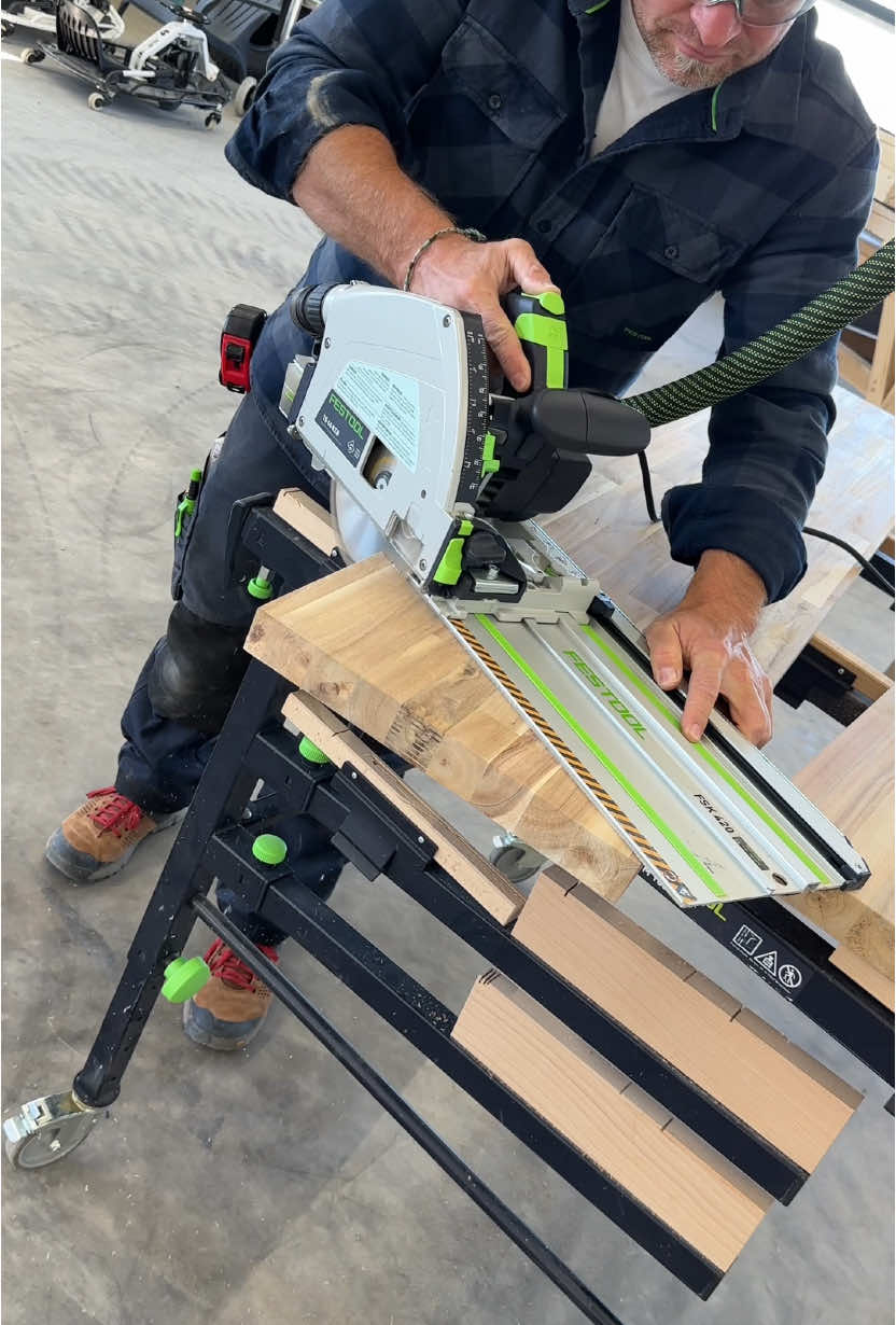 Using the @Festool Canada TS 60 to rip this butcher block in half and then the FSK track to set the two angle cuts to match them up for a long shelf #woodworking #festool #tools @Blaklader Workwear 