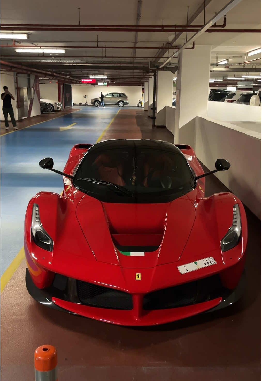 Not your average laferrari😳 #ferrari #la #laferrari #car #cars #dubai #dubaicars #carspotting #fy #fyp #viral #xyzbca 