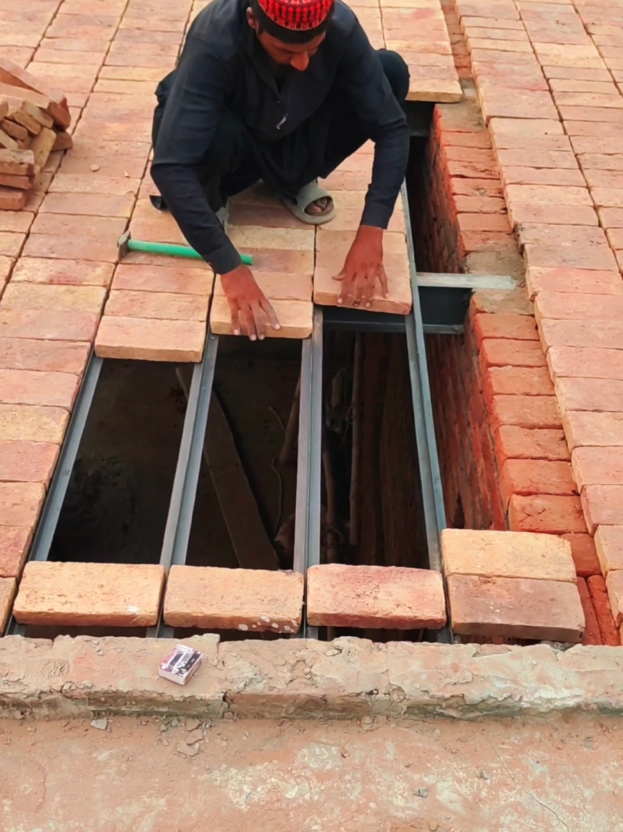 #creatorsearchinsights Roof tiles Fitting trick ✅ #Home #viral_video #construction #DIY #satisfying #fyp #tiktok_india 