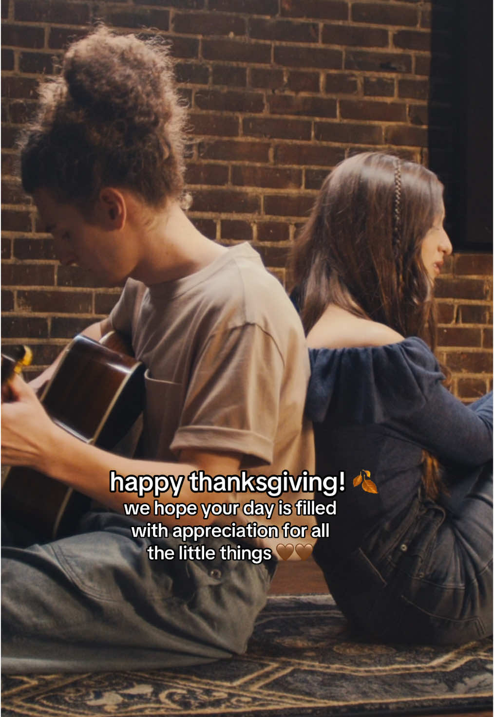 happy thanksgiving! let us know something you’re thankful for today ☺️ #jakeandshelby #ohwhatadream #thanksgiving #thankfulfor 