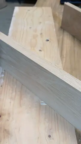 goopy glue #woodworking #glue #tips #tipsandtricks #learn #DIY #wood #craft #fyp #oak 