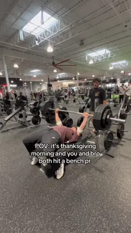 Feelimg 405 | 203 pounds 5’11 #gym #bench #benchpress #GymTok #gymbro #gymrat 