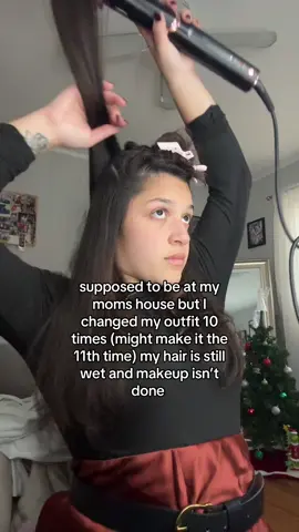 I know im not the only one… #justagirl #thanksgiving #dressup #thanksgivingdinner #late #fy #fyp 