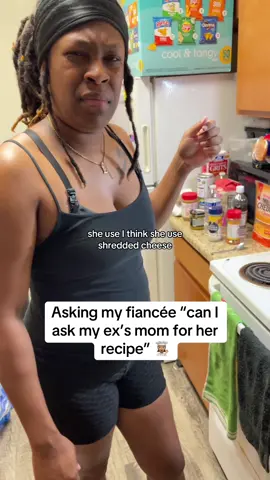 She ruined our macaroni and cheese 😩 #couplecomedy @YoHoodFavDj @ericakiara_ 