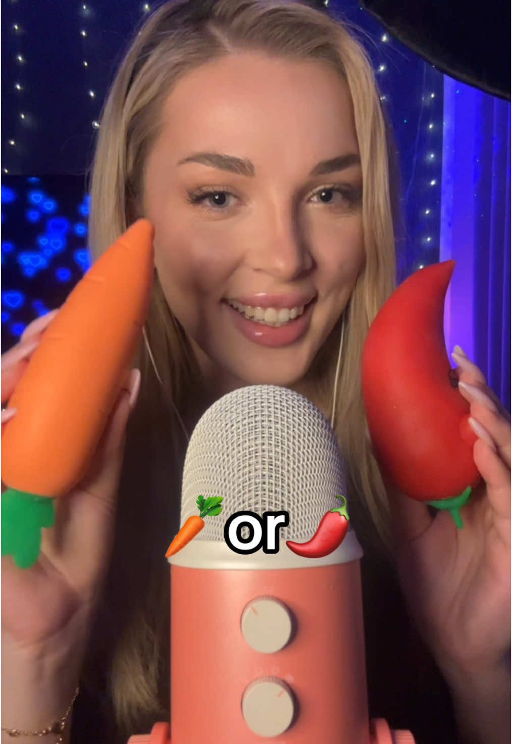 ASMR fake food #asmr #asmrmouthsounds #asmrfakefood #asmrcarrot #asmrpepper #asmrsofi #sofiasmr🌸 