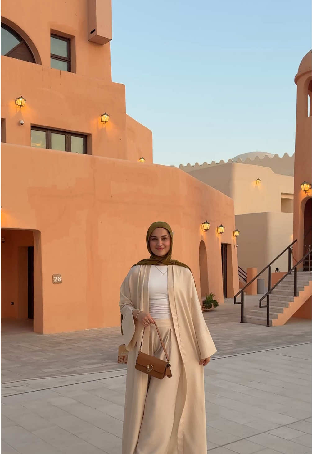 Day 1 in Doha: exploring Mina district 🌸🇶🇦🤍 wearing this beautiful abaya set from @ShamsWaQamar 💫 #fyp #modestfashion #qatar #doha #torontoblogger #abaya #foryoupage #traveltok 