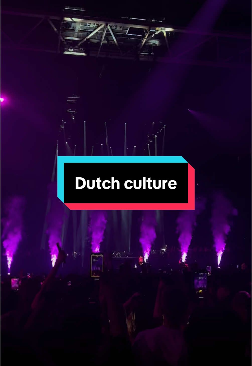 Dutch raves > #ravetok #technotok #dutchraves #amsterdam #verkniptarena #verknipt #techno #hardstyle 