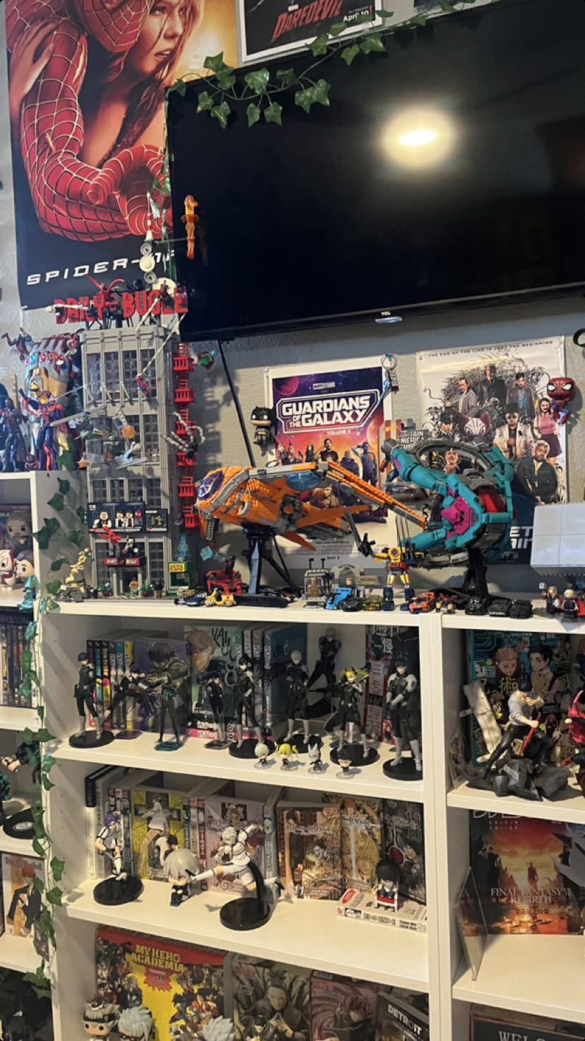 i forgot to do this for like a week oops #RoomTour #bedroom #bedroomtour #bedroominspo #bedroomideas #roominspo #roomideas #manga #anime #marvel #cyberpunk2077 #collector #starwars #collection #mangacollector #mangacollection #funko #funkocollector #funkocollection #edgeify 