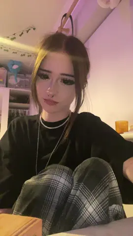 #sillyfunnygirllol 