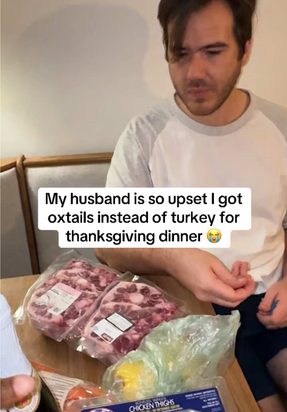 Happy thanksgiving 🍁🦃🍽 #thanksgivingdinner #thanksandgiving #thankful #dinner #marriedlife #husbandgoals #groceries #couplegoals #turkey #husbandsoftiktok #foodcritic #foodies #fyp 