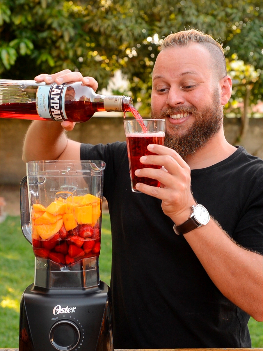 Um Drink muito gostoso de Campari com Manga e Morango 🤠