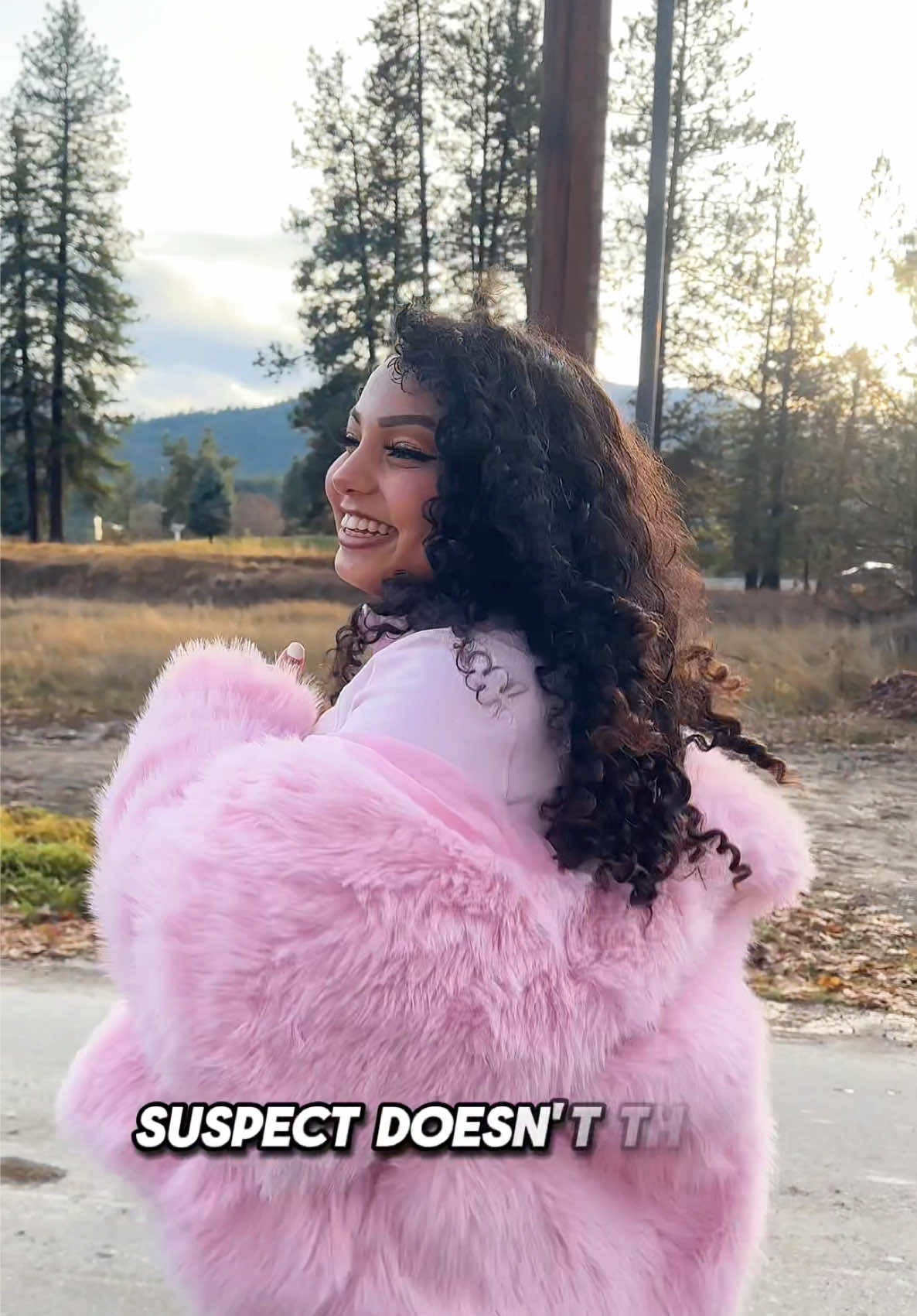 Suspect challenge but make it sisters ✨😂 @Crybaby 💧 @Kiara #suspecttrend #sisters #suspectchallenge 