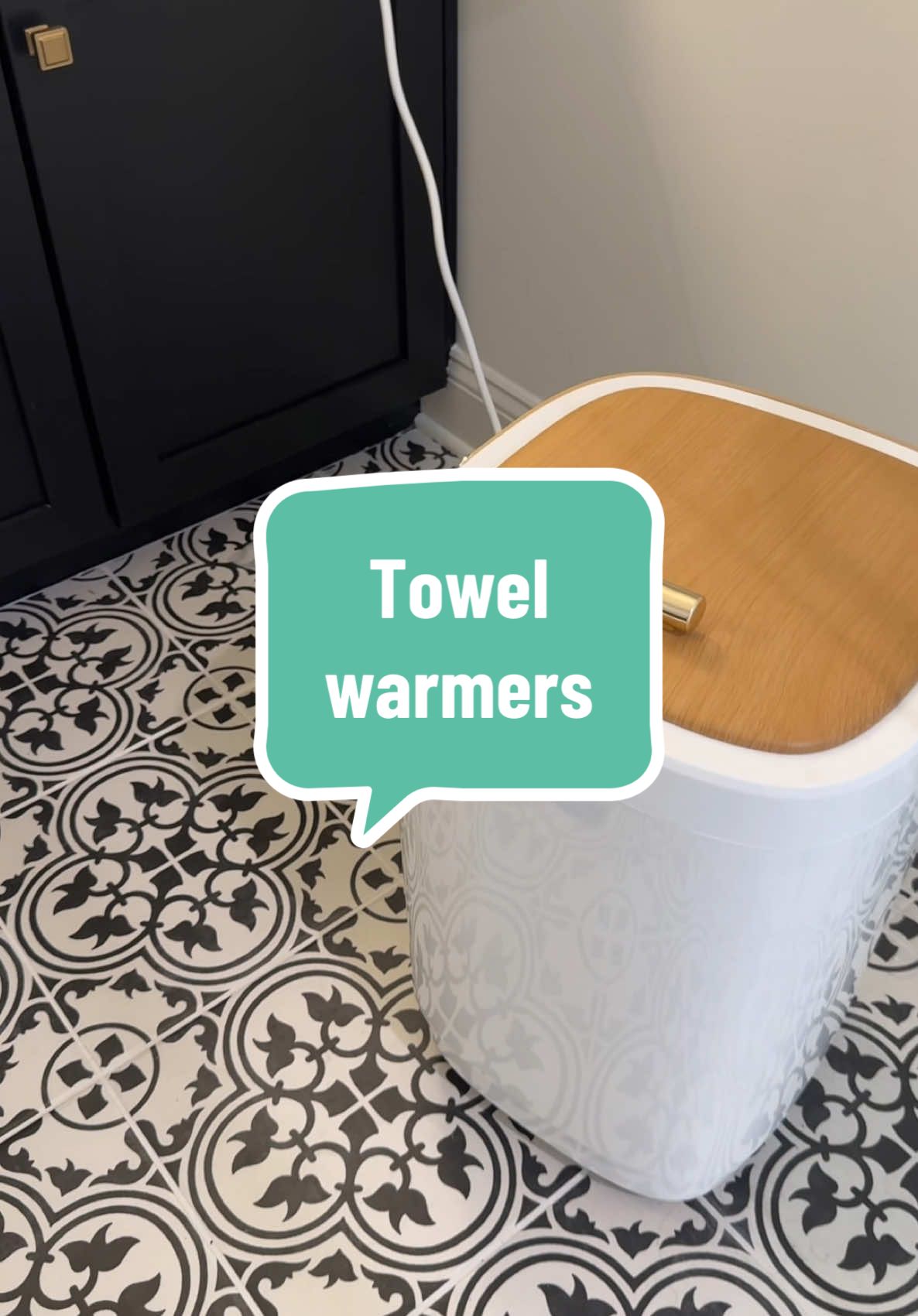 Replying to @AliciaLou Do not wait on this Towel Warmer Deal!! #towelwarmer #towelwarmers #towelwarmerbucket #tiktokshopblackfriday #tiktokshopcybermonday 