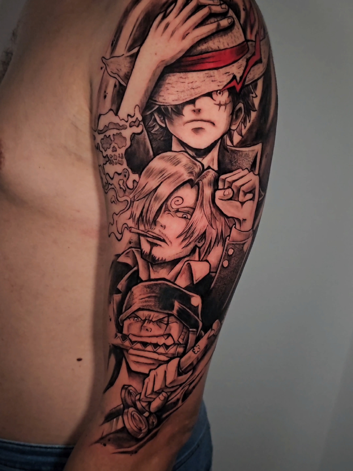 Trio Monstro  . Luffy  Zoro Sanji . . #onepiece #onepiecetattoo #luffytattoo #zoro #luffy #sanji 