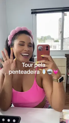 Ate que emfim saiu amigas o tour pela penteadeira ✨ #maquiagem #panteadeira #tourpelapenteadeira 