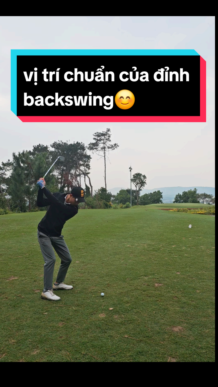 buổi sáng vui vẻ cả nhà ạ😊😊😊 #Tuannguyenswing #Tuannguyengolf #swingkorea #swinggolf #golftiktok #golf 