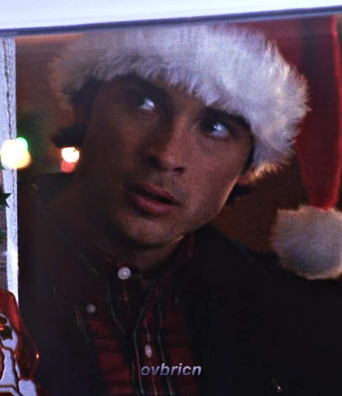 clark in the santa hat kills me 😭 #clarkkent #tomwelling #smallville #superman #clarkkentedit #tomwellingedit #smallvilleedit #supermanedit #fyp 