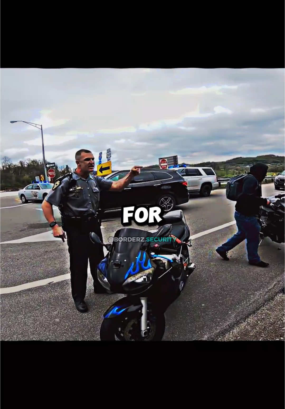 Angry Cop vs. Smart Bikers 😳🤓  #court #courtroom #policeofficer #cops #policeoftiktok #copsoftiktok #judge 