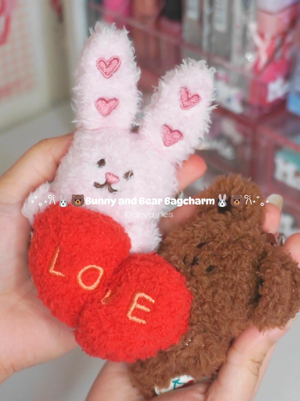 BUNNY AND BEAR BAG CHARM 🐻🐰🎀 #vanwalk #vanwalkbag #anikanik #bagcharm #plushies #stufftoy @Vanwalk_PhilippinesOfficial 