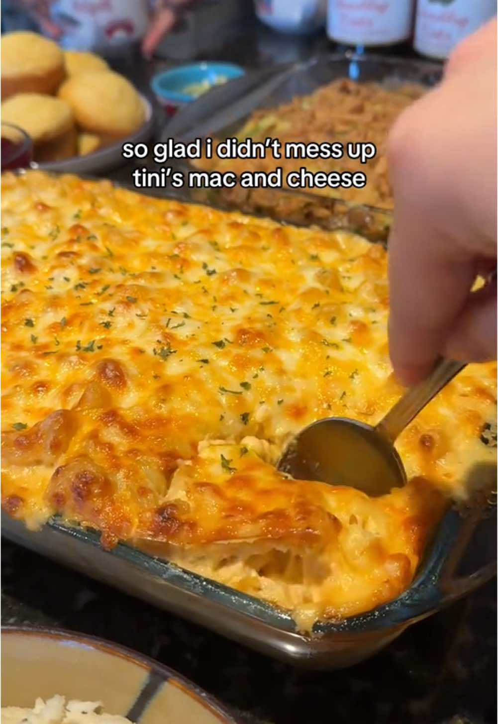 the mac and cheese was good but my green bean casserole was a bigger hit 🤭 #thanksgiving #tinismacncheese #thanksgivingrecipes #macandcheese 