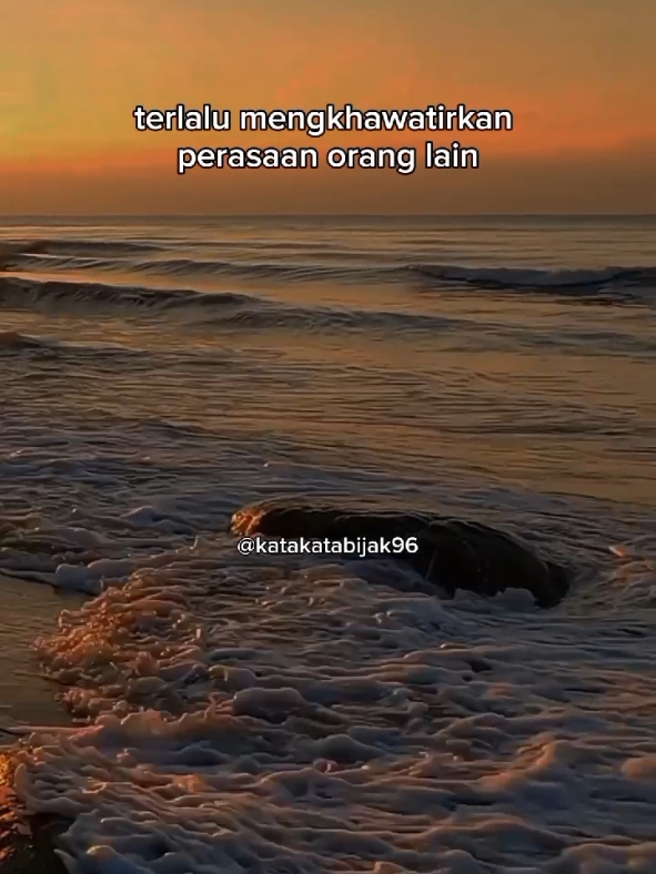 terlalu menghawatirkan perasaan orang lain . kata kata sedih . kata kata menyentuh hati . masa bodo . kata hati . perasaan . ceritakanlah #puitis #kutipan #ceritakanlah #katakatabijak96