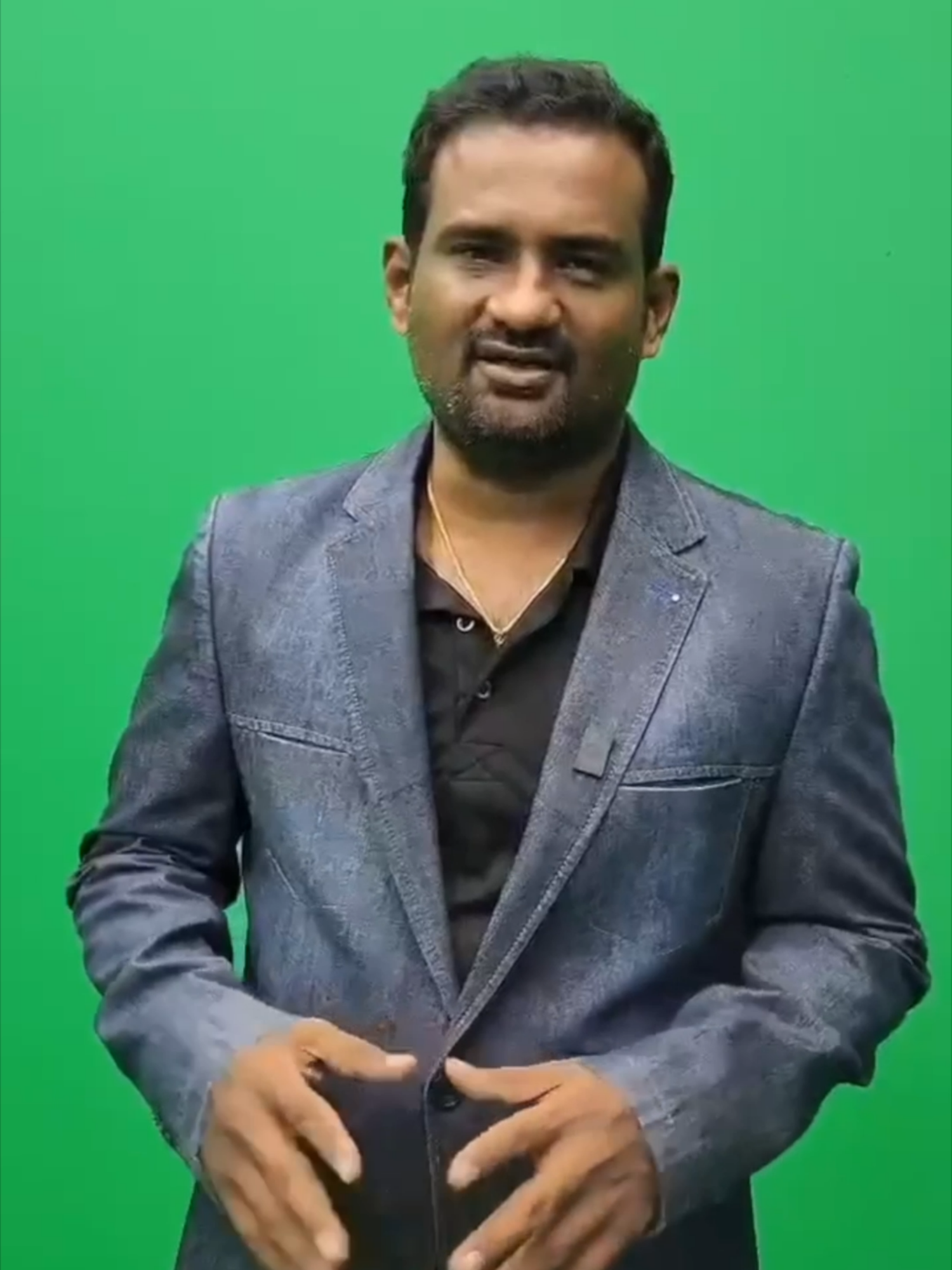 Tonight on Saravedi, we welcome Dhayalan Sharmugam, the General Manager of Nambikkai, to share exciting insights about the prestigious Nambikkai Awards, which celebrate excellence and achievement across various fields. Catch the insightful conversation on today at 8 PM, on Vinmeen. Also, available on Astro Go and On Demand. Wardrobe by: @deverlastingknot Graphics by: @beziquestreams