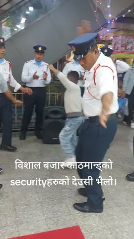 बाध्यताले बिदेशीएका हामिलाइ सम्झना नै प्यारो।#pfy #nepalitiktokuk🇬🇧🇳🇵। #viral 