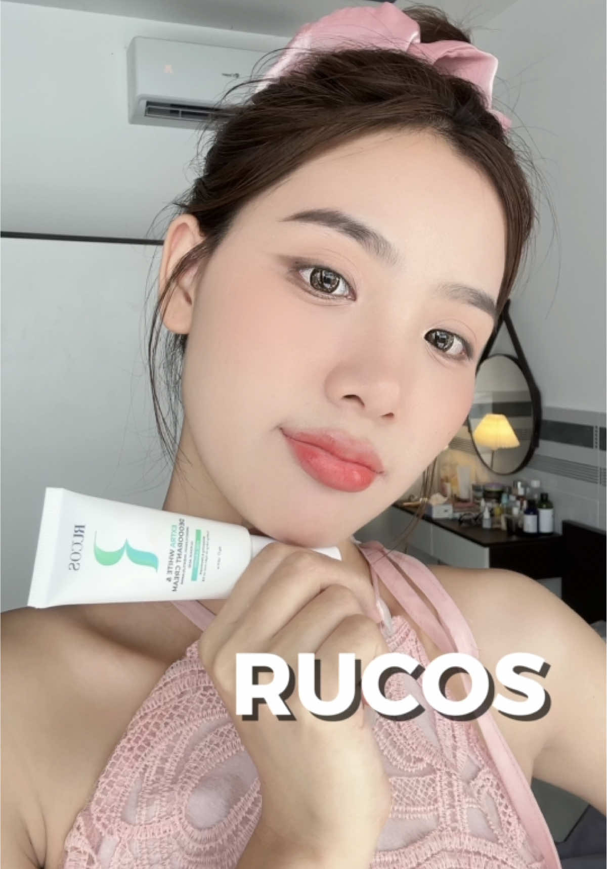 Dưỡng sáng da vùng dứoi cánh tay không bao giờ là thừa nha mấy bà  #rucos #biquyetlamdep #reviewlamdep #goclamdep 