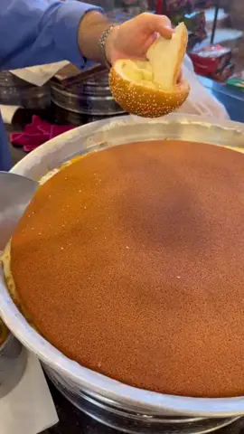صباحك حلو هيك بس 🍯😳❤️ #كنافة #صباح_الخير #explore #viral #لبنان 