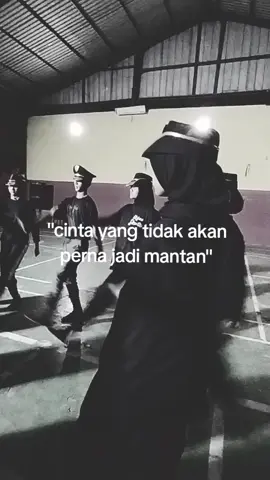 vibes ucl kala malam itu #fyppppppppppppppppppppppp #paskibra #kopasgraf #foryoupage #pembarisindonesia 