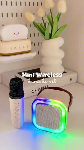Function sangat Mini Wireless Karaoke Set ni. Walaupun kecik tapi sound dia paduuu 👍🏻✨ #wirelesskaraokespeaker #minikaraoke #miniwirelesskaraoke #minikaraokespeaker #bluetoothspeaker 
