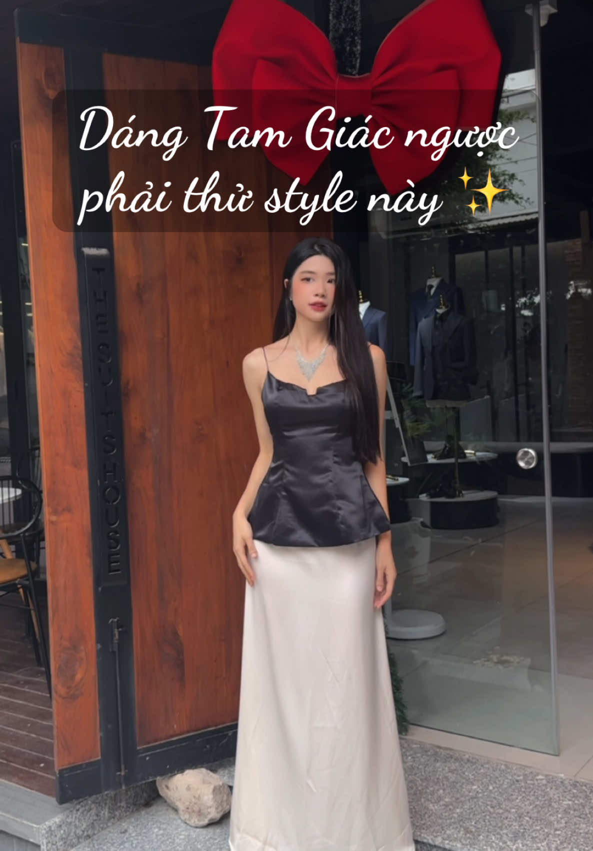 Ai dáng tam giác ngược giống tui ạ ✨#fpyシ #dress #damditiec #xuhuongtiktok #hangui #depmoingay 