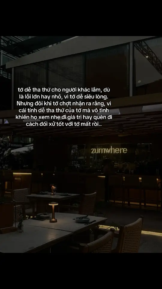 Có một câu nói thế này mà mình rất thích: Không có chuyện đúng người sai thời điểm, hay sai người đúng thời điểm, đã sai là sai hết, Cả một đời quá dài, nên không thể biết trước được người ở cạnh ta cuối cùng là ai, Vậy nên, quãng đời còn lại mong bạn sẽ gặp đúng được người thích hợp, vào đúng thời điểm, bên nhau thật lâu, Không cần vội vàng, vì đã là của nhau thì rồi sẽ ở bên nhau thôi... #xh #lyrics #tancham #tinhyeu #tuoitre #typ #chanthanh #baihoccuocsong 