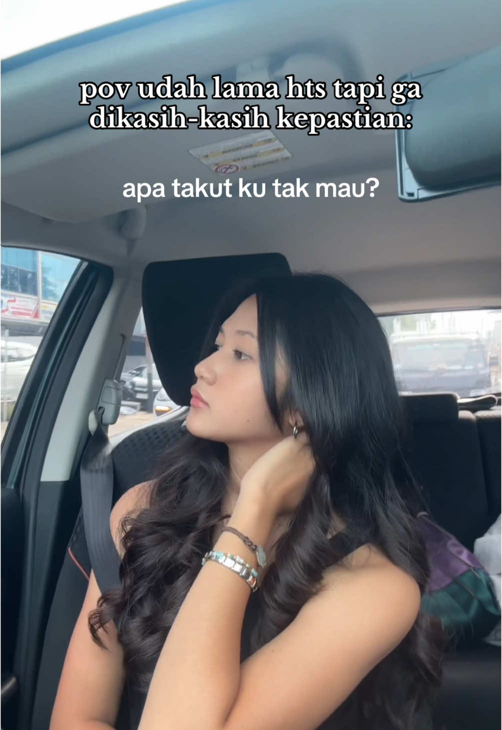 overthinking 24/7 🫠 #Sejauhjauhjauhnya #musikditiktok #soundsofSEA #RisingonTiKTok #maishakanna 