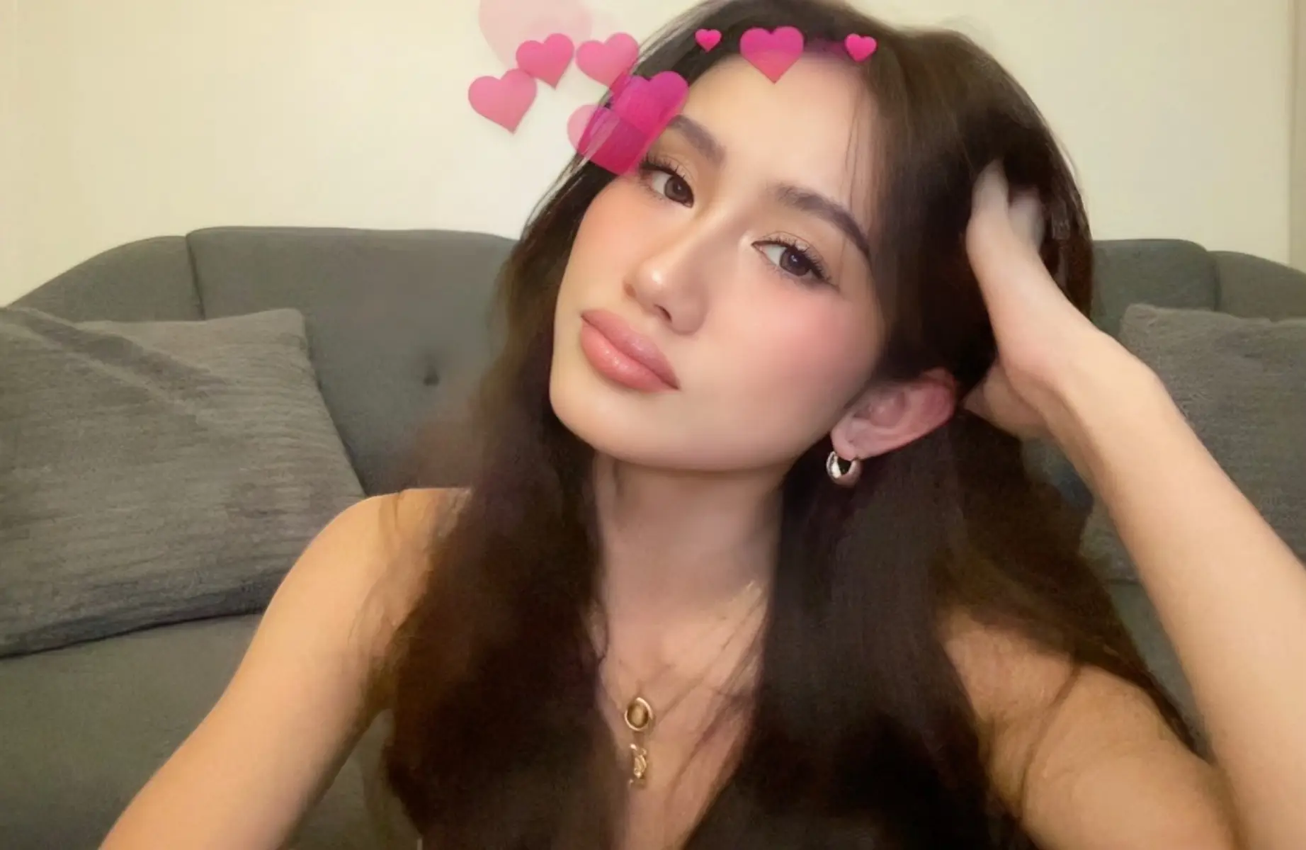 Sheena is that you? 😳❤️🔥 #bini #biniph #binisheena #sheenacatacutan #foryou #fyp 