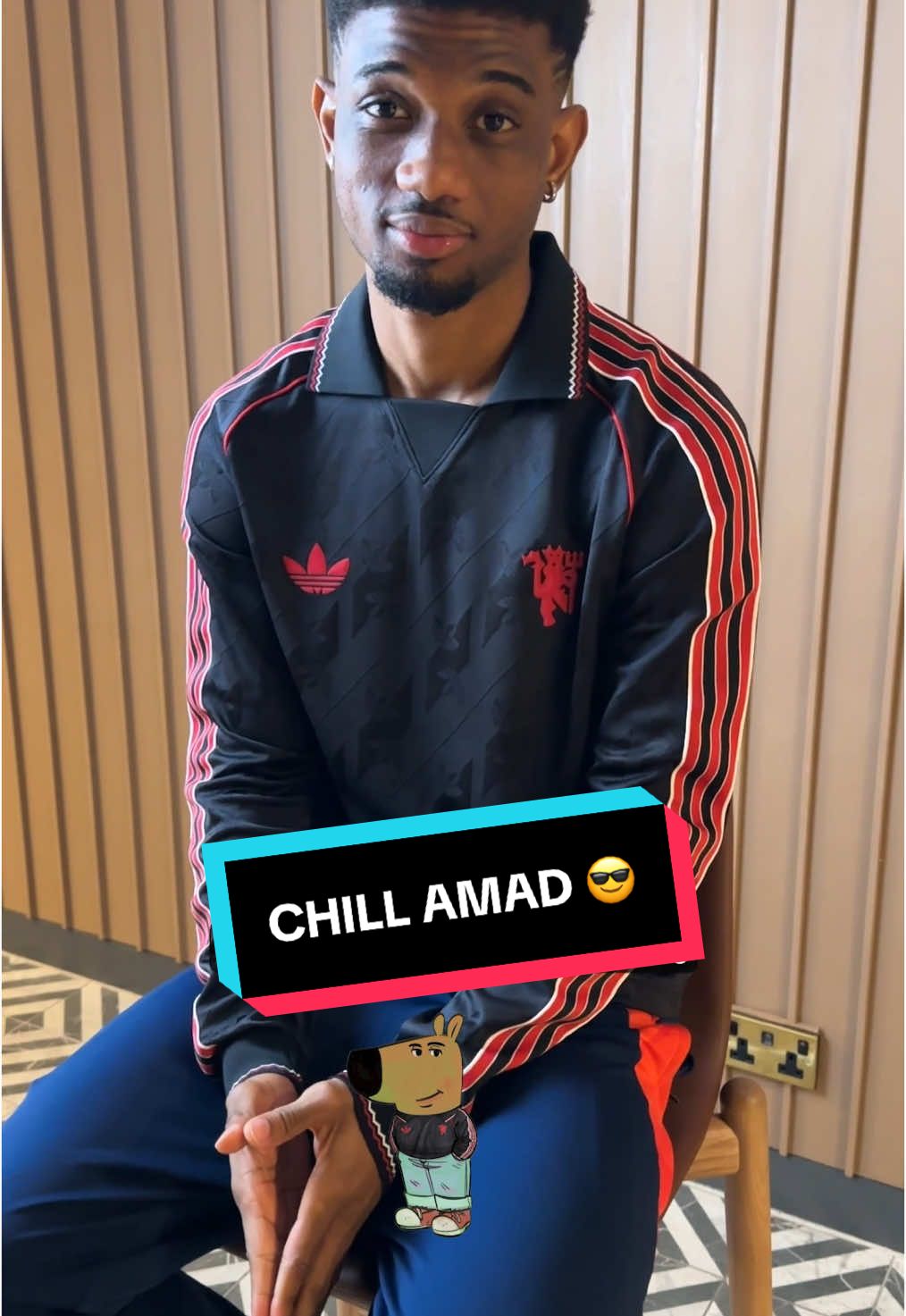 He’s just a chill guy #MUFC #ManUtd #Amad