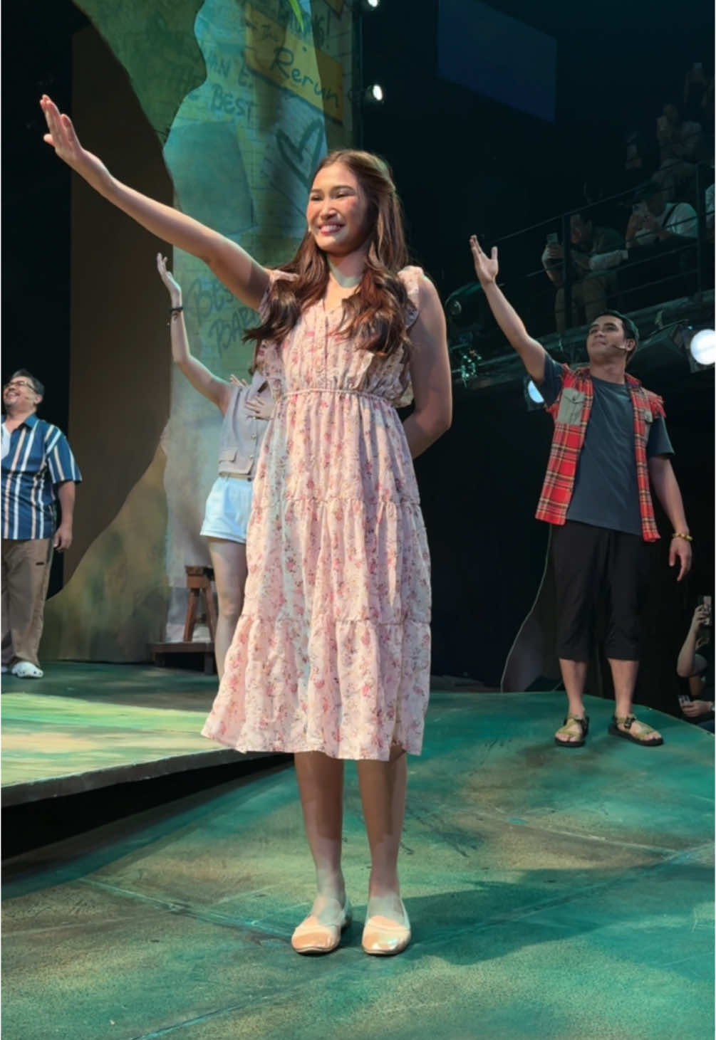 was able to watch @JHOANNA again as eds after last year. ang galing galing niya talaga, nakakaproud sobra 🥹 #bini #binijhoanna #jhoanna #tabingilogthemusical