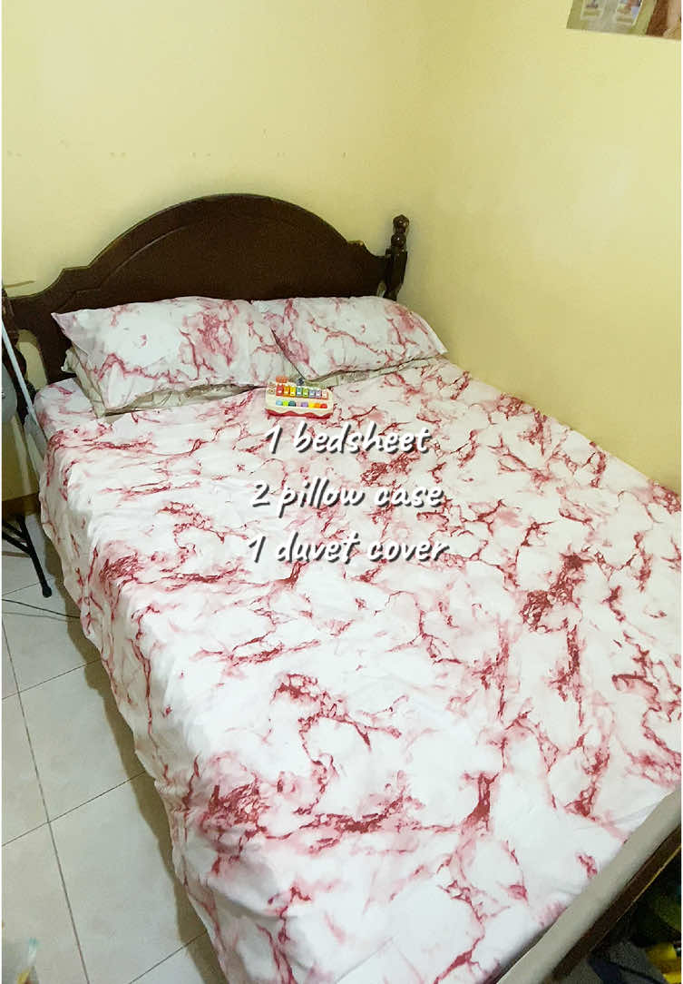 Apaka ganda naman talaga tapos apat na marereceive mo ✨ #bedsheetset #4in1bedsheet #marblebedsheet #pillowcase #duvetcover #bedsheetrecos 