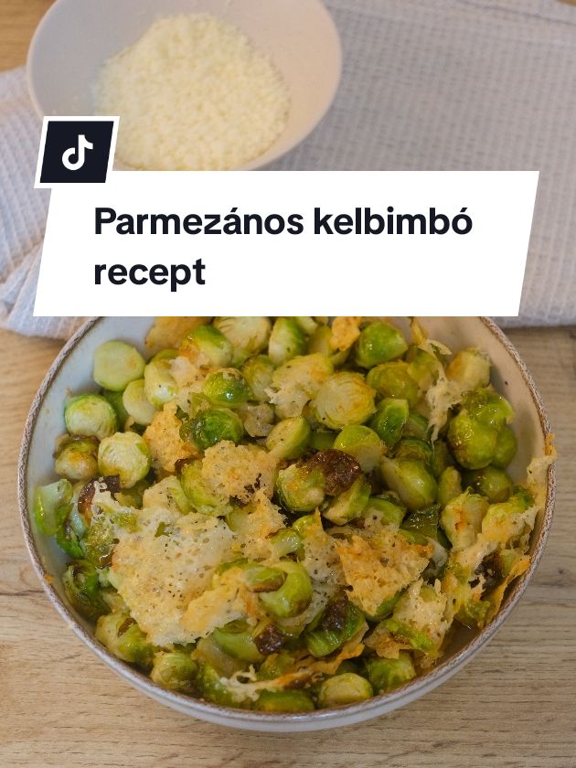 Keresed a tökéletes köretet? A parmezános kelbimbó igazi ízbomba, amely egyszerre ropogós, fűszeres és ellenállhatatlanul sajtos. 🧀 Hozzávalók:  
 ● 500 g kelbimbó
 ● 100 g reszelt parmezán sajt
 ● ízlés szerint só, bors
 ● olívaolaj 
 Elkészítés:
 A kelbimbót megmossuk, majd egyesével leszedjük a külső leveleket, utána félbevágjuk. Egy tálba tesszük, sózzuk, borsozzuk, meglocsoljuk olívaolajjal, ezután hozzáadjuk a nagy adag reszelt parmezán sajtot. Egy tepsit kibélelünk sütőpapírral, és eloszlatjuk rajta. 180 fokon, légkeverésen 20-25 perc alatt ropogósra sütjük. 
 Előkészítési idő: 10 perc
 Elkészítési idő: 25 perc #recept #mutimiteszel #cooking #EasyRecipe #nekedbe #tiktokhungary #FoodTok #magyartiktok #fyp #sobors #soborshu #kelbimbo #kelbimbó 