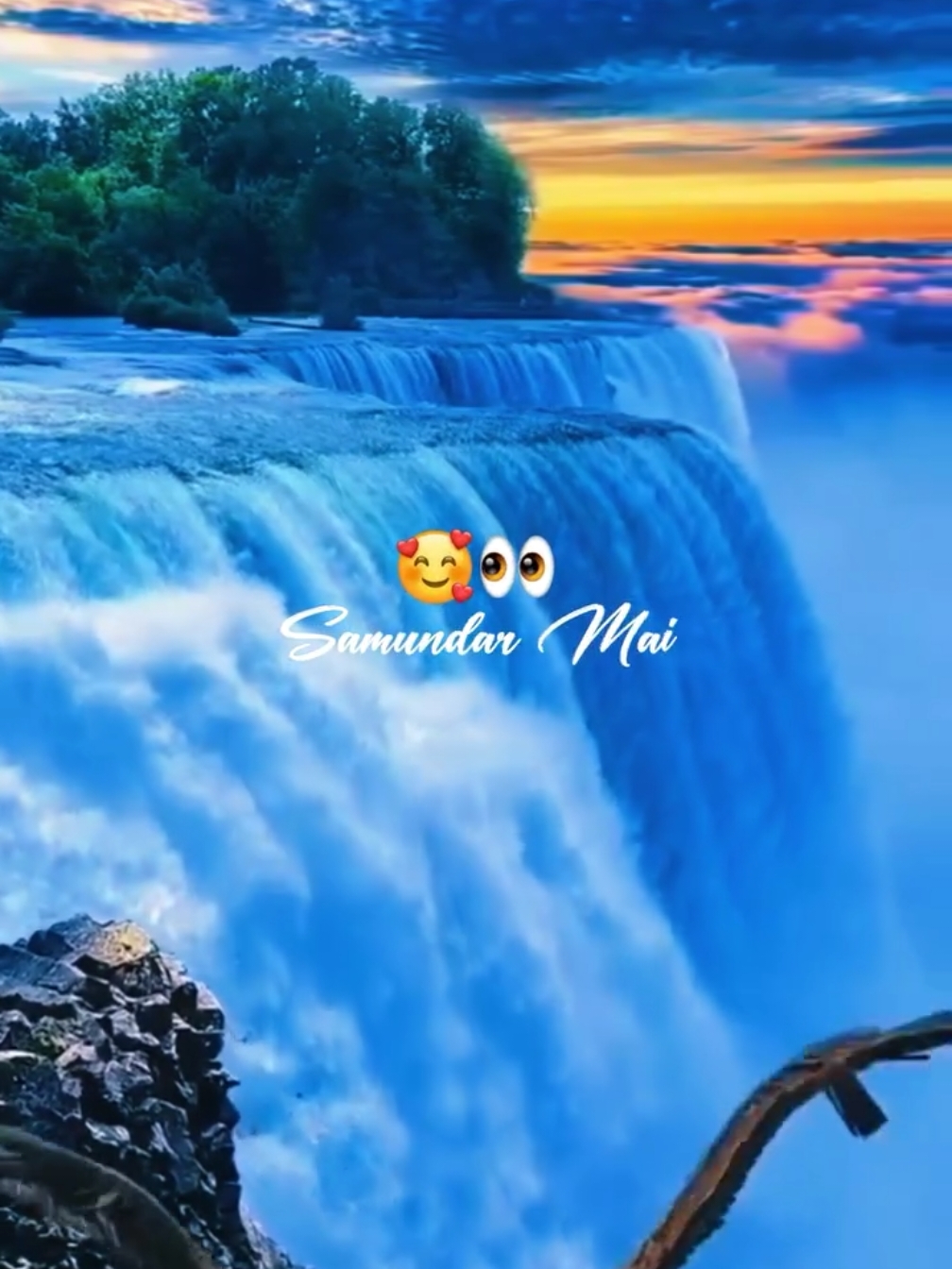 Samundar Mai..✨👀🥰💝🎧#useheadphones #newtrandingvideo #Akashtypist #akashhonyawr #goviral #foryoupageofficiall #tiktok #grow #unfreezemyaccount