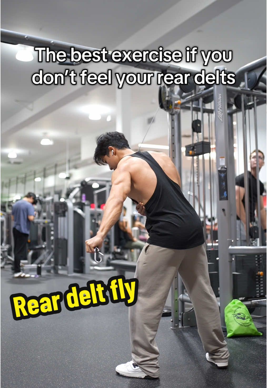 If you have trouble training your rear delts, here’s my updated recommendation of the best exercise that will actually help you more easily bias the rear delts. #fyp #Fitness #gym #bodybuilding #TikTokTaughtMe 