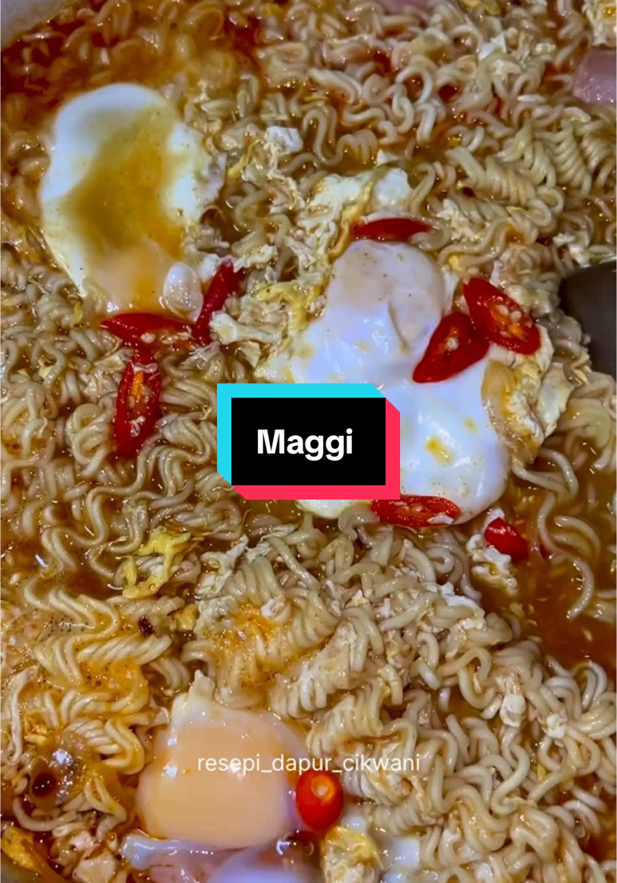 hujan je perut lapar,dpt maggi simple2 mcm ni pun sedak dooh raso #fyp #viral #resepidapurcikwani #banjir 