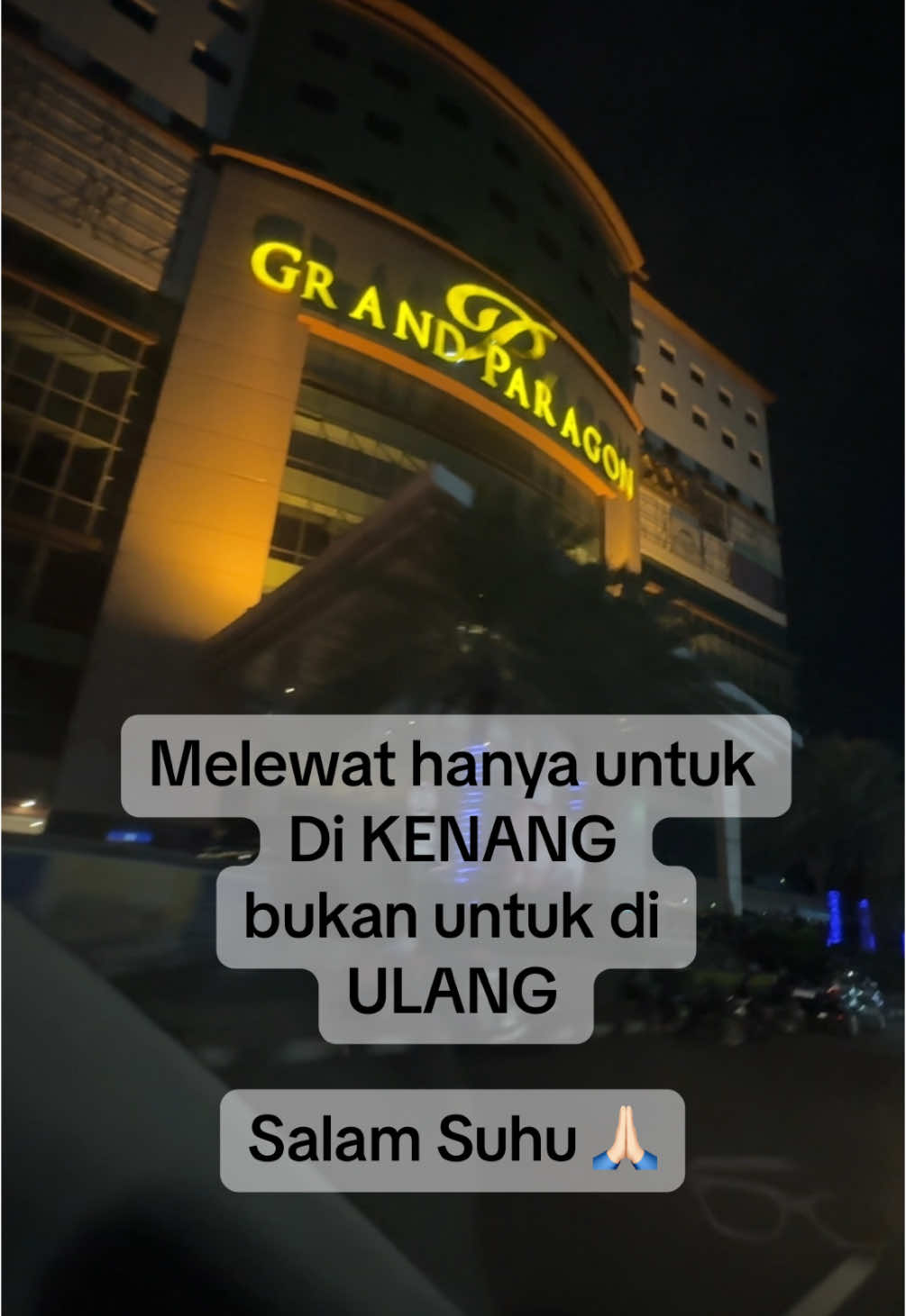 Hadir , Mimin lagi di jakarta nih 🤗 #anakmalamsukaparty #anakmalamparty #karoke #dugem #dj #breakbeat #anakmalam #dj #remix #kota #grandparagonjkt #anakkota #party 