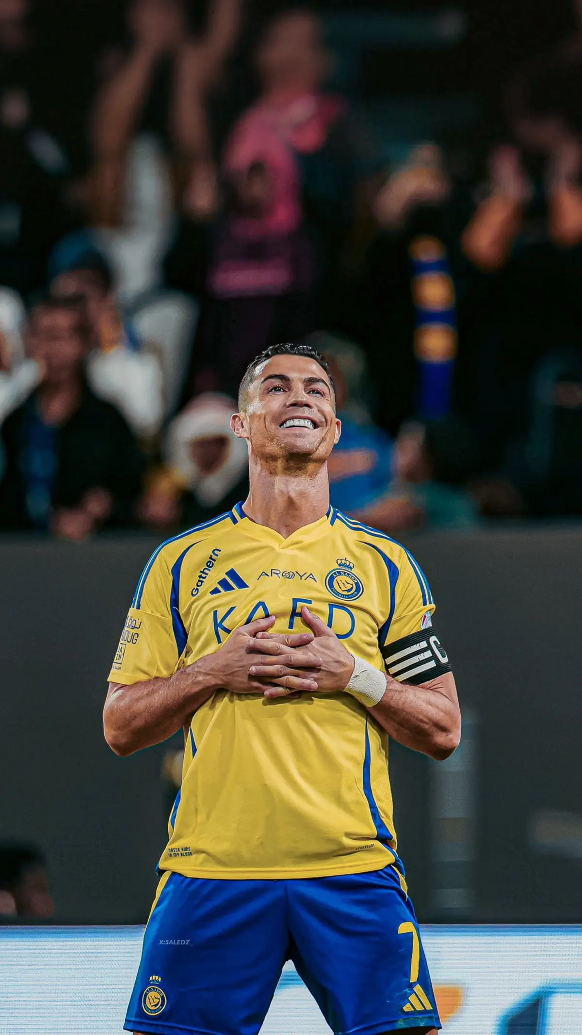 #wallpaper #wallpapers #fondosdepantalla #futbol #fy #cr7 #cristiano #ronaldo #pantalla #fondo #alnassr 